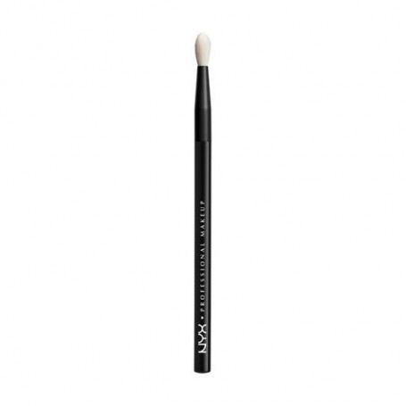 Кисть для макияжа глаз NYX Professional Makeup Brush Micro Smudge Brush 44