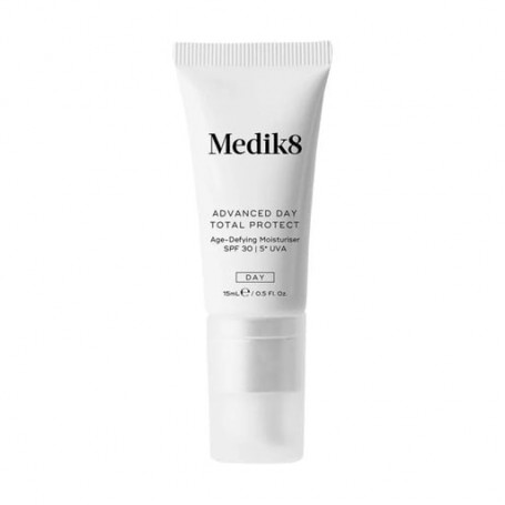 Антивозрастной омолаживающий солнцезащитный крем для лица Medik8 Advanced Day Total Protect SPF 30 5* UVA, 15 мл (миниатюра)