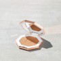 Бронзер для лица Fenty Beauty By Rihanna Sun Stalk'r Instant Warmth Bronzer, Shady Biz, 6.23 г