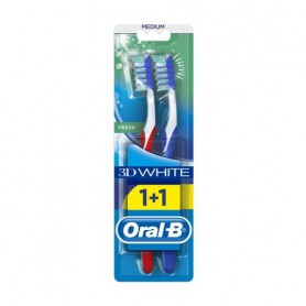 Набор зубных щеток Oral-B 3D White Fresh, средней жесткости 40, 2 шт
