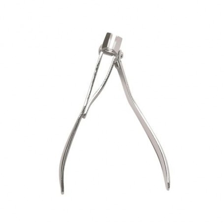 Щипчики для ногтей TITANIA вигнутые хром,1054