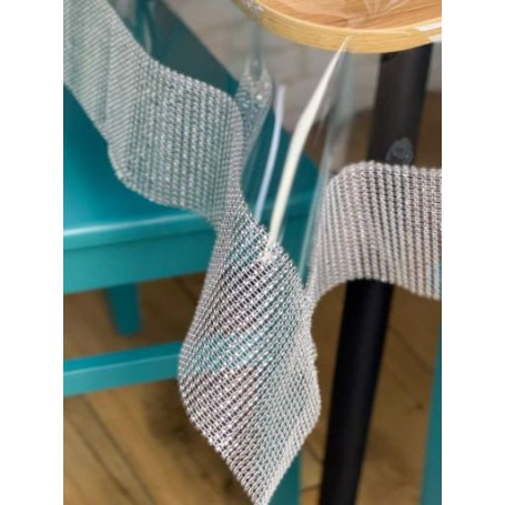 Силиконовая скатерть с Серебряной стразовой лентой 120х100 см (943605)