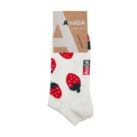 Носки женские AmiGA Клубника, средние, молочные, размер 23-25
