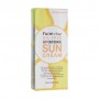 Солнцезащитный крем Farm Stay Oil-Free UV Defence Sun SPF 50+ PA +++ обезжиренный, 70 мл