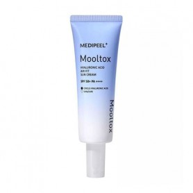 Увлажняющий солнцезащитный крем для лица Medi-Peel Mooltox Hyaluronic Acid Air Fit Sun Cream, SPF 50+ PA ++++, 50 мл