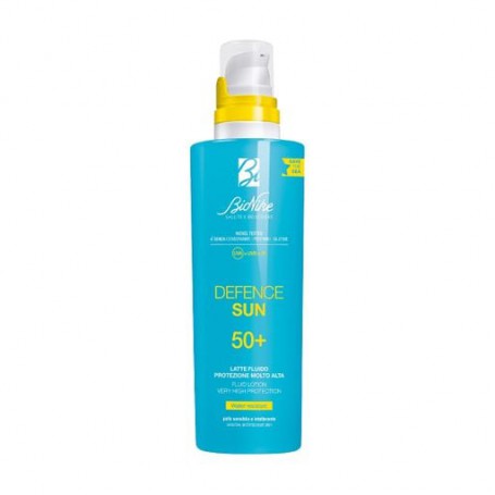 Солнцезащитный флюид-лосьон для тела BioNike Defence Sun Fluid Lotion Very High Protection, SPF 50+, 200 мл