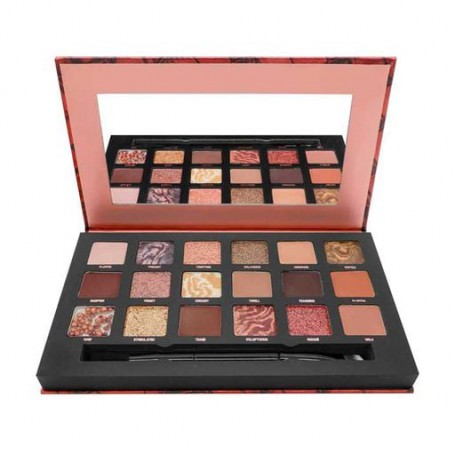 Палетка теней для век W7 Racy Tempting Multi-Textured Pressed Pigment Palette, 18 г