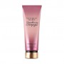Парфюмированный лосьйон для тела Victoria's Secret Strawberries & Champagne женский, 236 мл