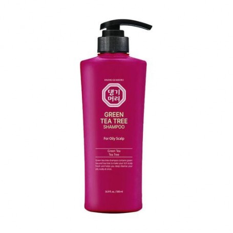 Зеленый шампунь Daeng Gi Meo Ri Green Tea Tree Shampoo для жирной кожи головы, с экстрактом чайного дерева, 500 мл