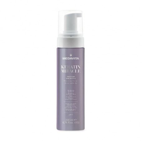 Мусс Medavita Keratin Miracle Frizz Over Hair Mousse против пушистости волос, 200 мл