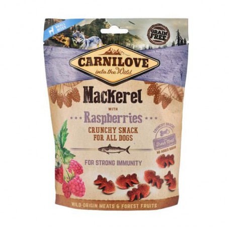 Лакомство для собак Carnilove Crunchy Snack со скумбрией и малиной, 200 г